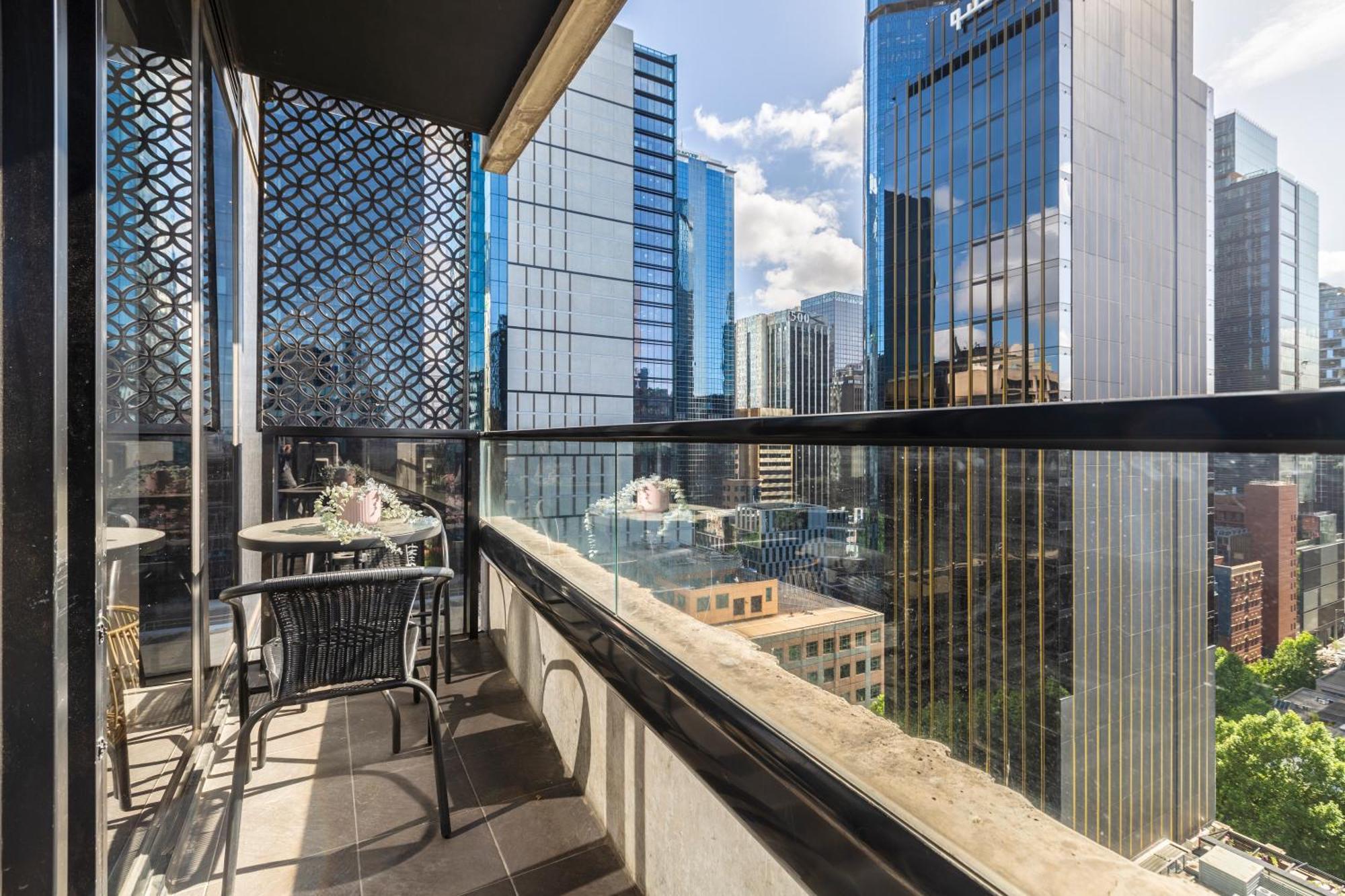 Riverview Suites By Edgetrip Melburne Exterior foto