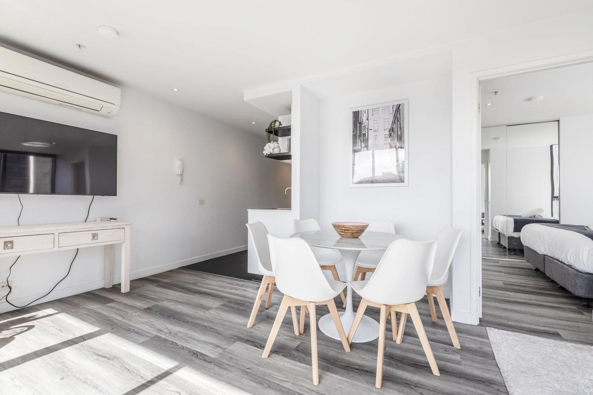Riverview Suites By Edgetrip Melburne Exterior foto