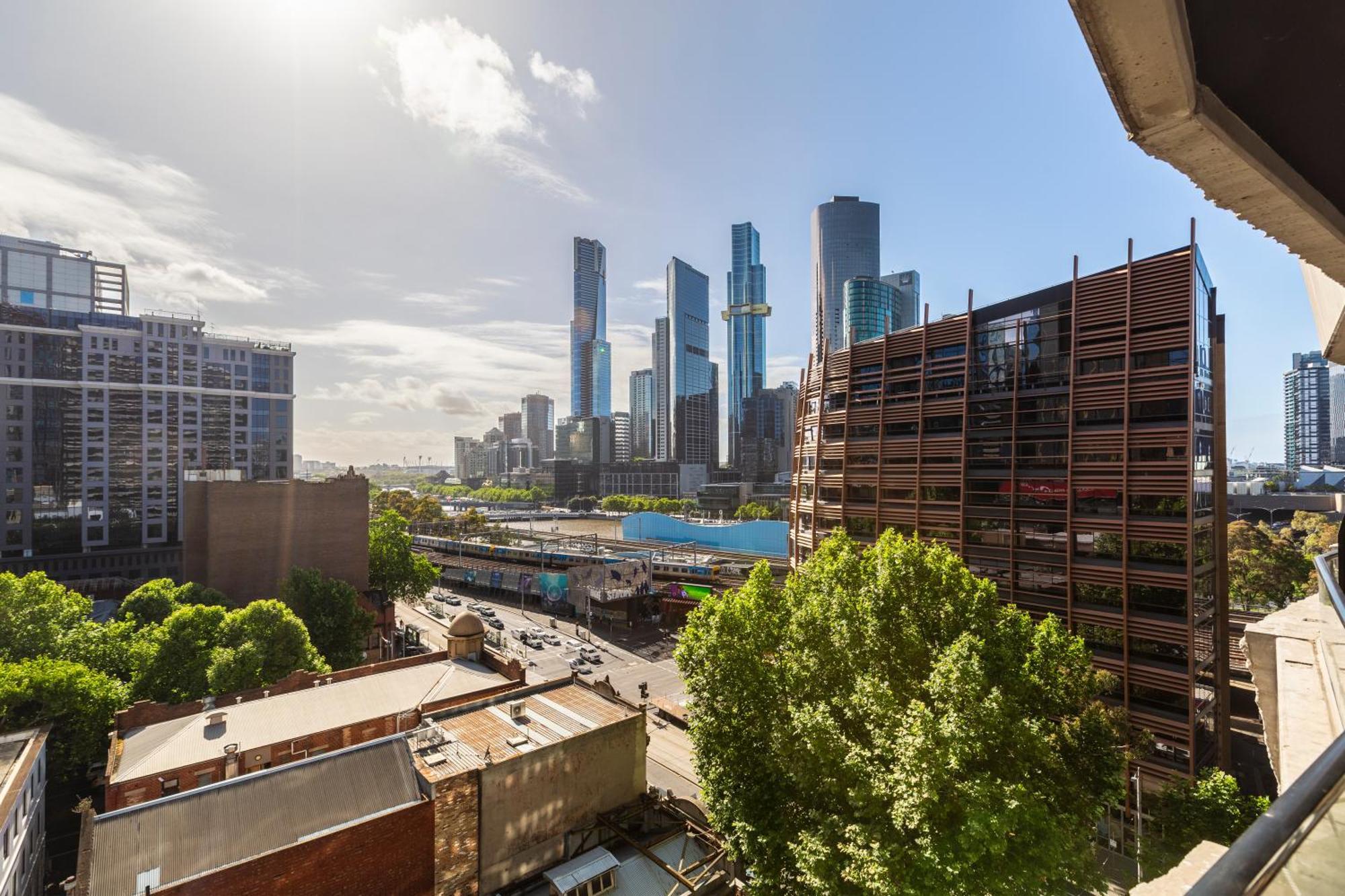 Riverview Suites By Edgetrip Melburne Exterior foto
