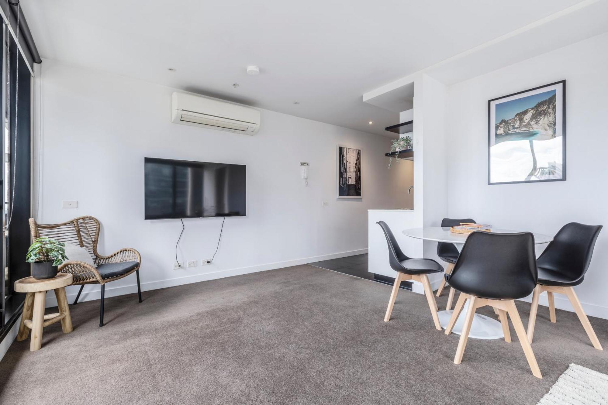 Riverview Suites By Edgetrip Melburne Exterior foto